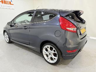 Unfallwagen Ford Fiesta 1.6 Titanium 8kW Clima 2010/1