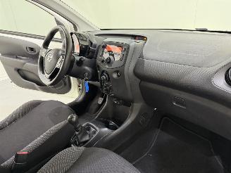 Toyota Aygo HB 1.0 VVT-i Airco NAP picture 7