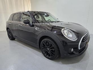 krockskadad bil auto Mini Clubman 1.5 One Pepper Edition Clima 2019/7