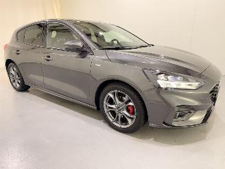 Schadeauto Ford Focus HB 1.5 EcoBoost ST Line X Business aut 2020/12