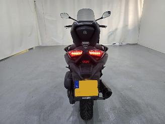 Yamaha X-Max 250 ABS picture 6