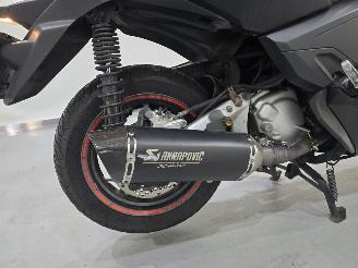 Yamaha X-Max 250 ABS picture 8