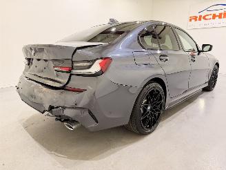 BMW 3-serie Sedan 330e M Sport Aut8 picture 5
