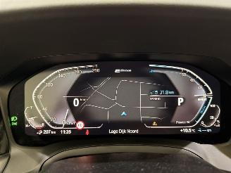 BMW 3-serie Sedan 330e M Sport Aut8 picture 23