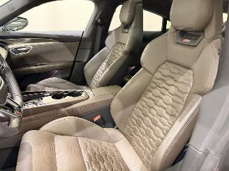 Audi E-tron GT RS 93kWh/440kW Pano picture 7