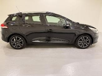 Renault Clio Estate 0.9 TCe Expression Navi/Airco picture 18