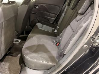 Renault Clio Estate 0.9 TCe Expression Navi/Airco picture 35