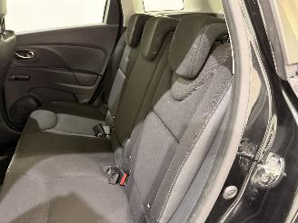 Renault Clio Estate 0.9 TCe Expression Navi/Airco picture 36