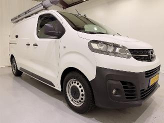 skadebil bedrijf Opel Vivaro 1.5 CDTI L2 Edition Airco 2021/4