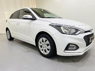 krockskadad bil auto Hyundai I-20 HB 1.0 T-GDI Comfort Automaat 2019/2
