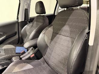 Peugeot 2008 1.2 GT-Line Automaat Navi/Clima picture 21