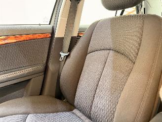 Mercedes E-klasse Sedan E200 K Avantgarde Aut picture 35