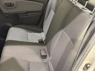 Toyota Yaris HB 1.0 VVT-i Aspiration picture 34