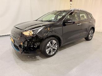 Kia e-Niro 64kWh DynamicLine Aut picture 40