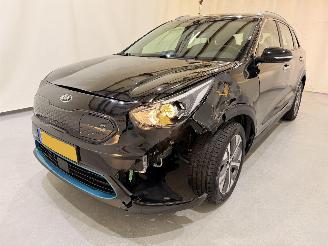 Kia e-Niro 64kWh DynamicLine Aut picture 3