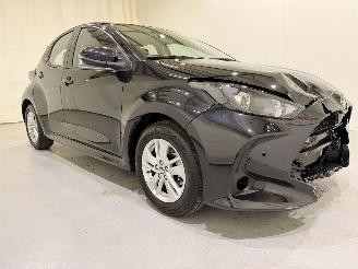 Damaged car Toyota Yaris HB 1.5 HEV 115 Active Aut. 2025/4