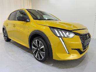 krockskadad bil auto Peugeot 208 HB 1.2 Puretech 130 GT-Line Aut8 2020/3