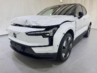Volvo EX30 Single Extended Range Ultra 200kW picture 3
