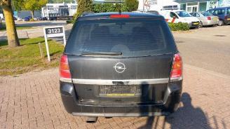 Opel Zafira  picture 6