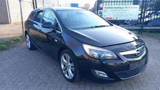 rozbiórka samochody osobowe Opel Astra Astra J Sports Tourer (PD8/PE8/PF8), Combi, 2010 / 2015 1.4 Turbo 16V 2011/4