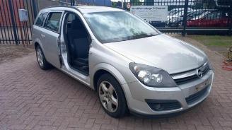 demontáž osobní automobily Opel Astra Astra H SW (L35), Combi, 2004 / 2010 1.9 CDTi 120 2006/10