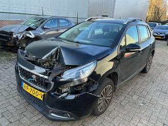 Avarii autoturisme Peugeot 2008 1.2 PureTech Blue Lion 2018/2