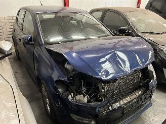uszkodzony samochody osobowe Volkswagen Polo 1.2 TDI   5 Drs 2013/3