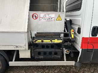 Iveco Daily 35-140 Hi-Matic  ( vuilnisophaal voor kleine containers ) picture 6