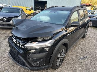 skadebil auto Dacia Jogger 1.0 TCe 2024/8