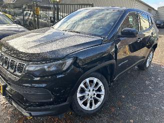 Jeep Compass 1.3 T Longitude picture 1