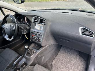 Citroën C4 1.2 PureTech Business  5 Drs picture 11