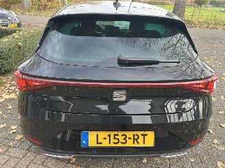 Seat Leon 1.5 eTSI  Hybrid Automaat  FR Launch Edition picture 5