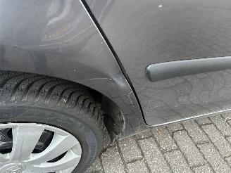 Toyota Yaris 1.3 VVT-i  Comfort  5 Drs picture 4