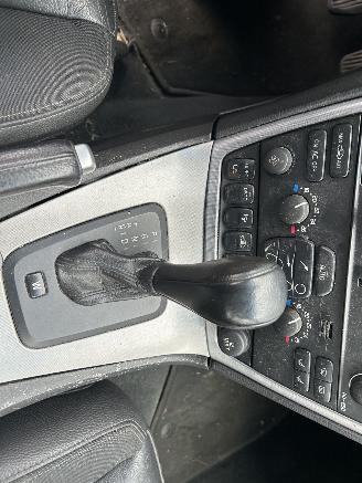 Volvo V-70 2.5 T Summum  Automaat picture 6