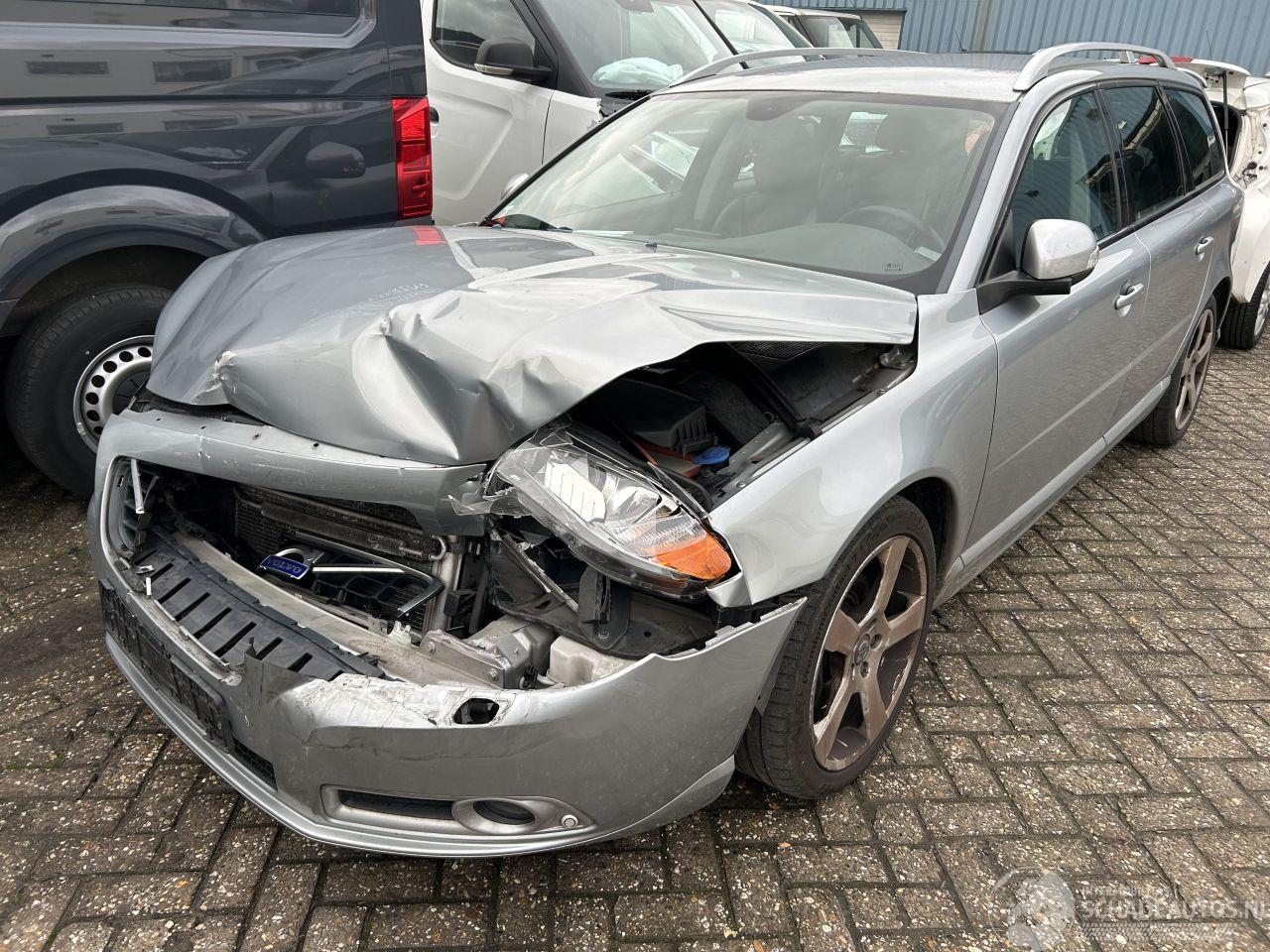 Volvo V-70 2.0  T   R-Edition  Automaat