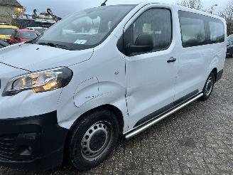 Peugeot Expert Electrisch   Automaat  9 persoons picture 1
