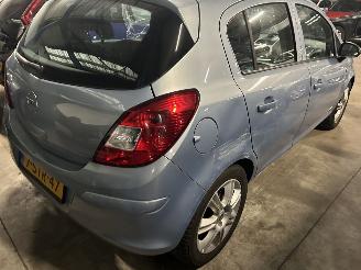 Opel Corsa 1.4-16V   5 drs picture 5