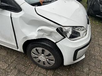 Volkswagen Up! 1.0 picture 4