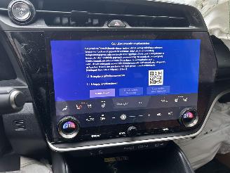 Lexus RZ 450 e Direct 4  Automaat  ( Panoramadak ) picture 16