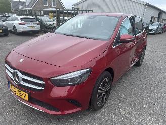  Mercedes B-klasse 200  Premium Plus  Automaat    ( 27813 Km ) 2020/3