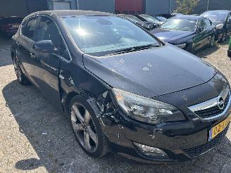 Opel Astra 1.4 Turbo   5 Drs picture 3