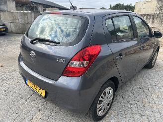 Hyundai I-20 1.2 picture 4