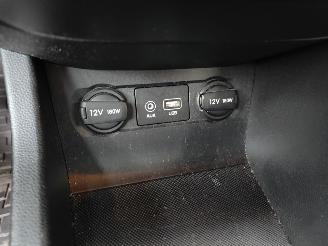 Hyundai I-20 1.0 T-GDI Go Navi Cruise picture 22