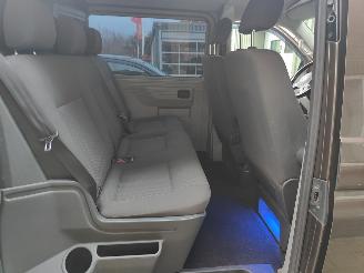 Volkswagen Transporter 2.0 TDI L2H1 DC Comfortline Aut. picture 34