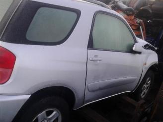 Uttjänta bilar auto Toyota Rav-4  2001/10