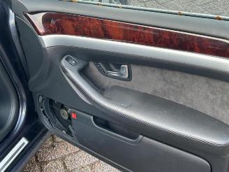 Audi A8 A8 (D3), Sedan, 2002 / 2010 6.0 W12 48V Quattro picture 10