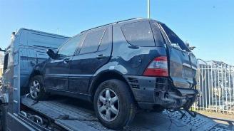 Uttjänta bilar auto Mercedes ML ML I (163), SUV, 1998 / 2005 400 4.0 CDI V8 32V 2002/0