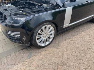 Land Rover Range Rover  picture 2