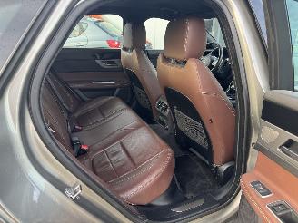 Jaguar XF 2.0 D AUTOMATIK R-SPORT BLACK LEDER NAVI KLIMA VOLL picture 11