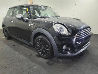 skadebil auto Mini Cooper F56 Cooper 2014/11